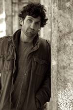 Watch The Descending Gomovies