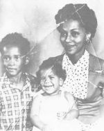 Watch Finding Christa Gomovies