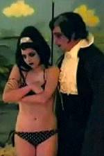 Watch Teenage Bikini Vampire Gomovies