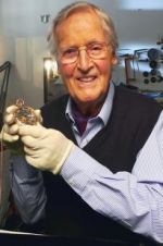 Watch The Incredible Story of Marie Antoinette\'s Watch... With Nicholas Parsons Gomovies