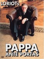Watch Attention, Papa Arrives! Gomovies