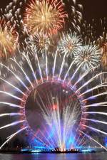 Watch New Year\'s Eve Fireworks From London Gomovies